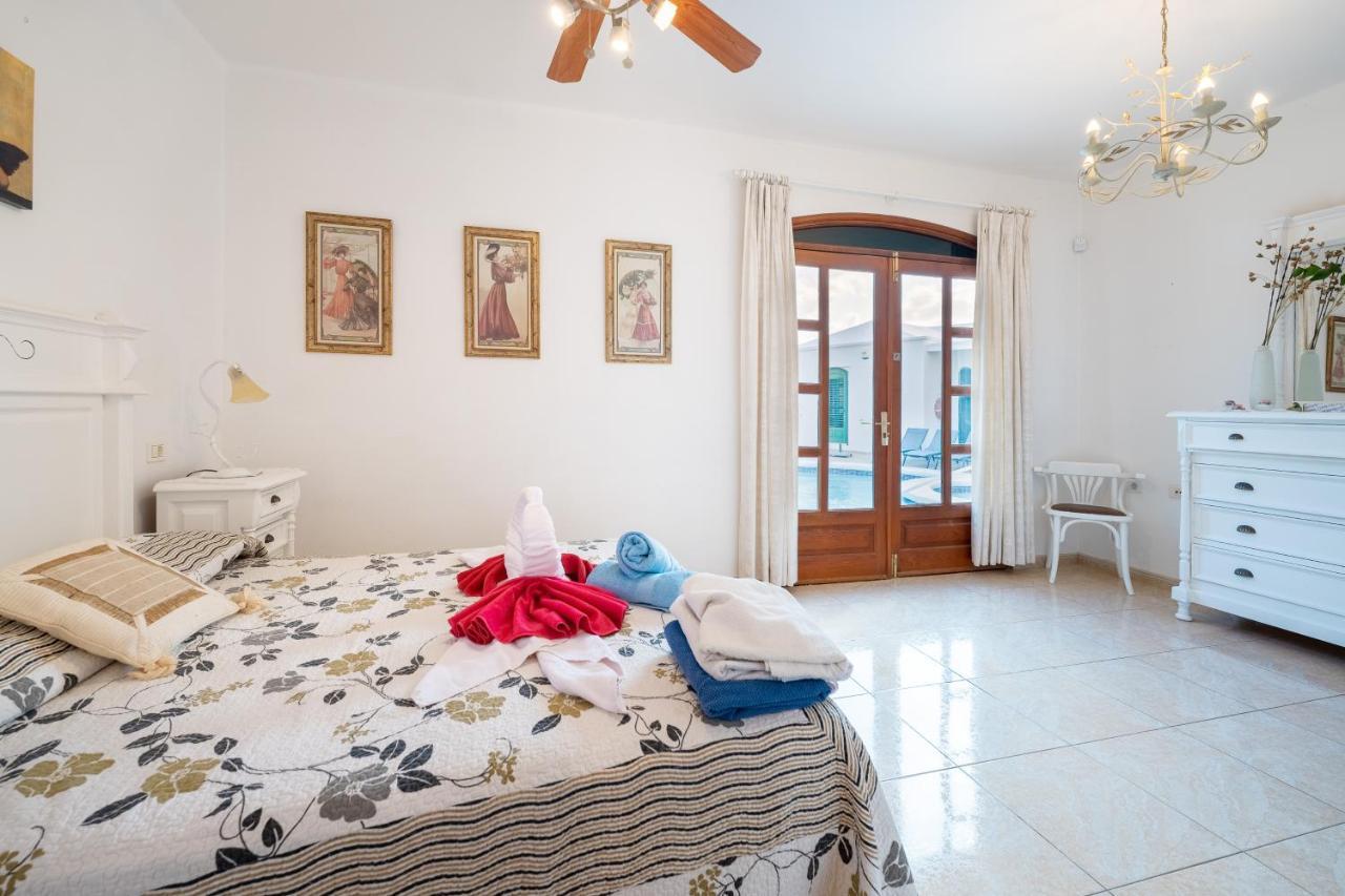 Villa Milan Puerto del Carmen  Buitenkant foto