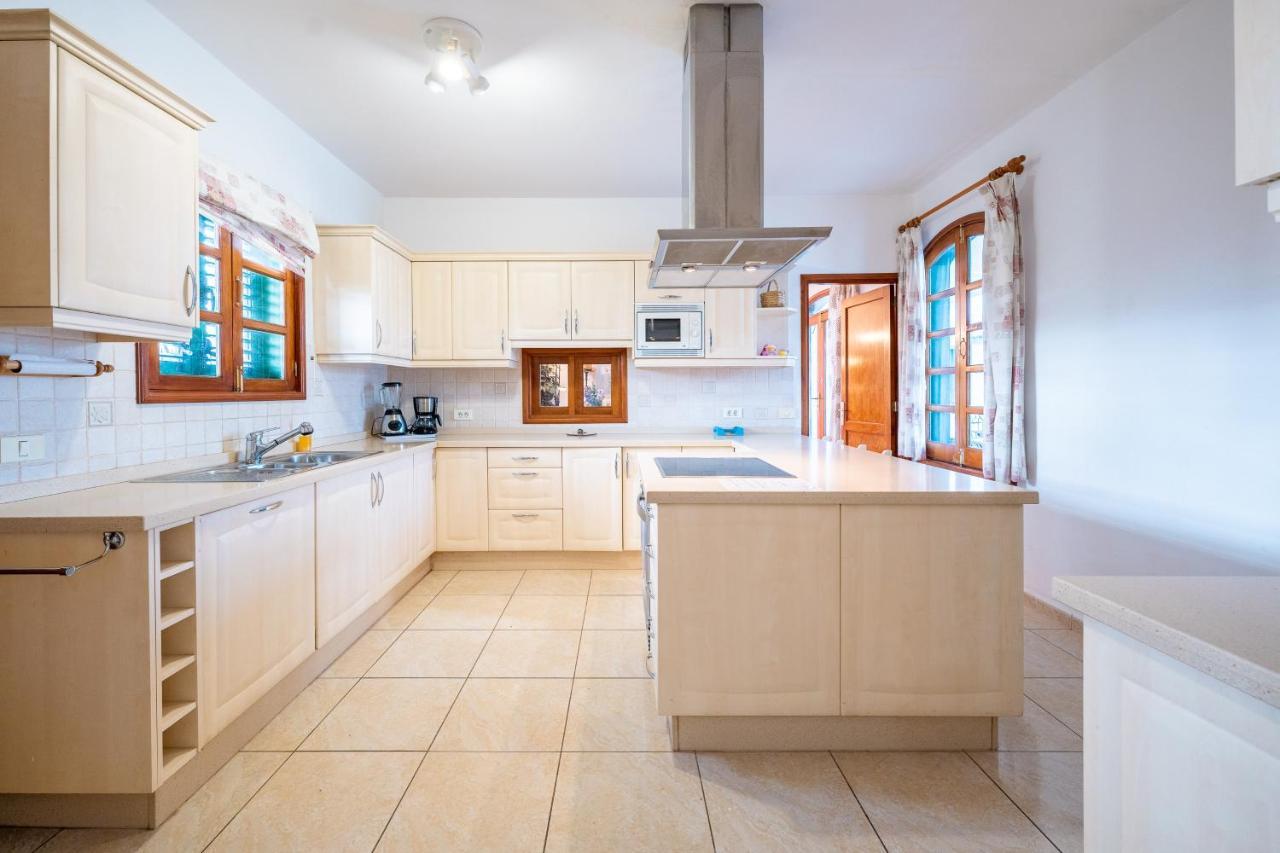 Villa Milan Puerto del Carmen  Buitenkant foto